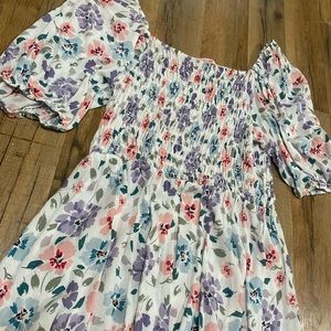 Boutique square neck floral blouse